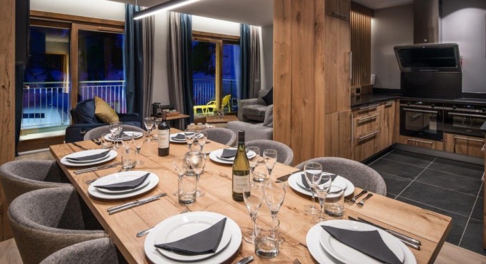Suite Zozi, Les Arcs: 1950 ski chalet, image 3